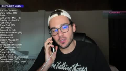 Snapshot of vito_ferrero chatting on July 2026 08:59:02 PM Vito Ferrer online show from July 2026 08:59:02 PM