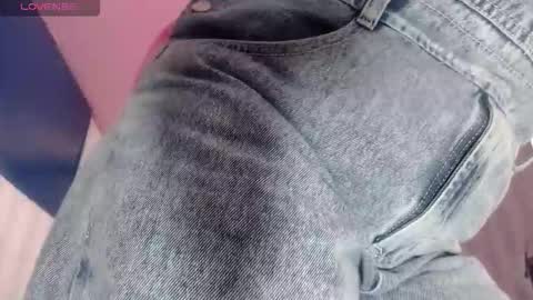 Snapshot of vitoria23_ chatting on December 2025 02:14:02 PM victoria 3 online show from December 2025 02:14:02 PM