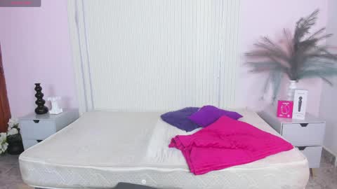 vivianowen9 online show from April 2026 12:30:01 PM