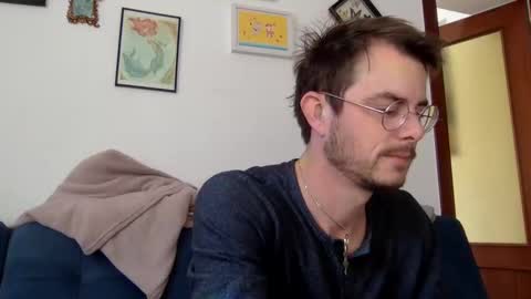 Snapshot of vivid_ether chatting on February 2025 09:21:01 AM Viv online show from February 2025 09:21:01 AM