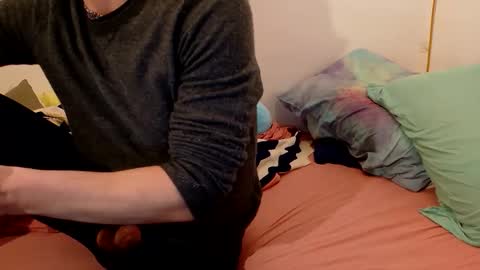 Snapshot of vivid_ether chatting on February 2026 09:53:01 PM Viv online show from February 2026 09:53:01 PM