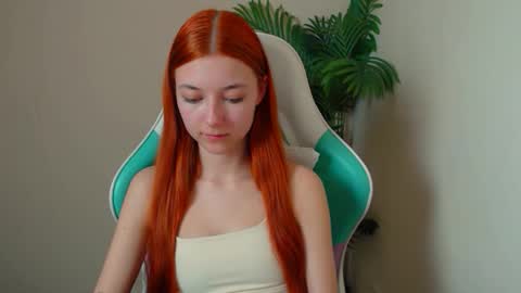 Vivien online show from April 2026 06:42:01 PM