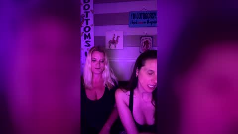 vivienesky online show from May 2026 03:14:01 AM