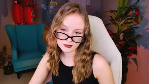 Vivien online show from March 2026 05:33:02 AM