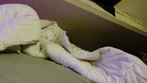 Snapshot of vrouwen_verwenner chatting on November 2025 09:42:02 PM Mac Miller online show from November 2025 09:42:02 PM