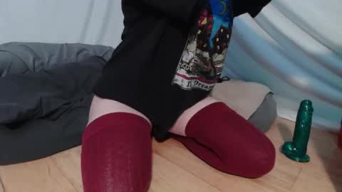 Rose online show from November 2025 12:00:01 AM