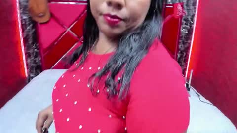 waleska   online show from November 2025 12:47:01 PM