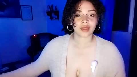 Juli online show from April 2026 08:55:01 PM