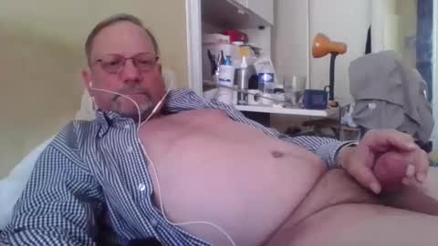 Tibo Love online show from April 2026 11:26:02 AM