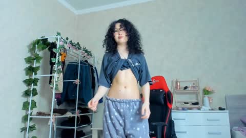 wastforu online show from December 2024 06:52:01 AM