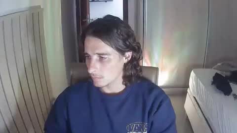 wave_boyy online show from May 2026 07:55:01 PM