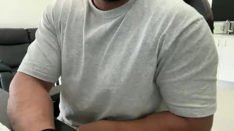 Weapon X online show from April 2026 02:22:02 AM