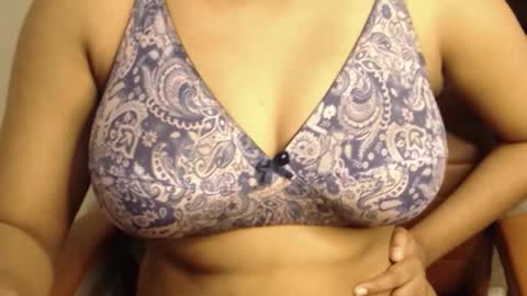 mina online show from March 2026 09:57:01 AM