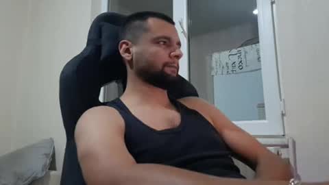 Snapshot of weezing442 chatting on December 2024 03:53:02 PM alp online show from December 2024 03:53:02 PM