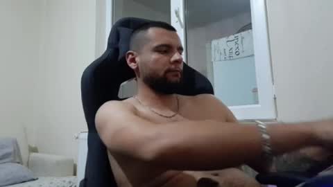 Snapshot of weezing442 chatting on February 2025 06:26:02 PM alp online show from February 2025 06:26:02 PM