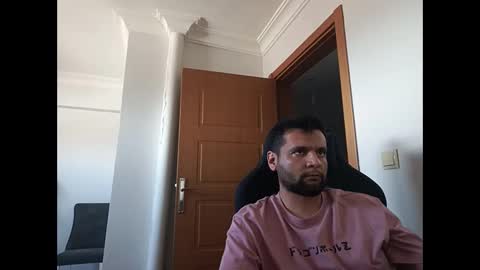 Snapshot of weezing442 chatting on March 2026 07:52:02 AM alp online show from March 2026 07:52:02 AM