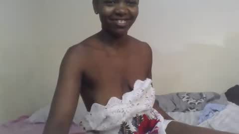 Snapshot of wetnaughtygurl chatting on December 2025 07:38:02 AM Naughty online show from December 2025 07:38:02 AM