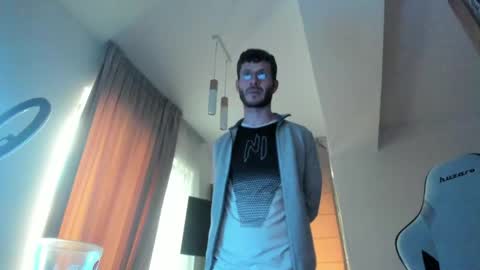 Michael online show from April 2026 04:24:01 PM