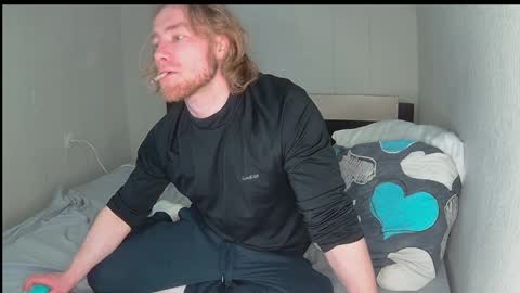 whitebars22 online show from April 2026 08:36:02 AM