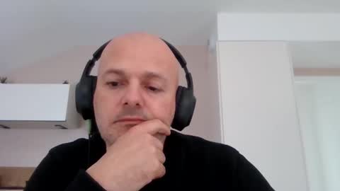 Snapshot of whiteeaglesrb chatting on February 2026 03:13:02 PM whiteeaglesrb online show from February 2026 03:13:02 PM