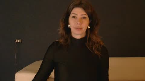 White Queen online show from March 2026 04:06:01 AM