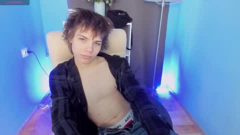 Snapshot of whiterabbit342 chatting on November 2025 08:28:02 AM Geoffrey online show from November 2025 08:28:02 AM