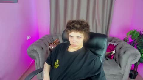 Snapshot of whiterabbit342 chatting on March 2026 02:09:02 PM Geoffrey online show from March 2026 02:09:02 PM