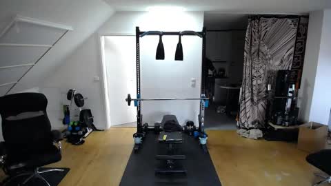 whiterabbit_86 online show from April 2026 12:54:01 PM