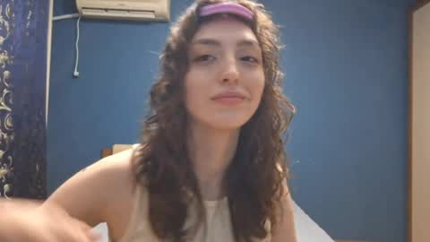 Cindy online show from April 2026 04:51:02 PM