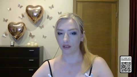 Snapshot of wild_silk_desire chatting on June 2026 03:34:02 PM Alina online show from June 2026 03:34:02 PM