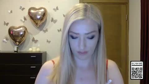 Snapshot of wild_silk_desire chatting on June 2026 03:55:02 PM Alina online show from June 2026 03:55:02 PM