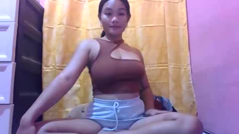 wildchilly_pearl19 online show from June 2026 01:22:01 PM