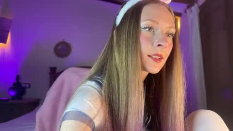 OF JunoHoly online show from April 2026 12:41:01 AM