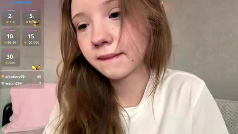 Snapshot of willenasow chatting on June 2026 05:18:02 PM Olivia online show from June 2026 05:18:02 PM