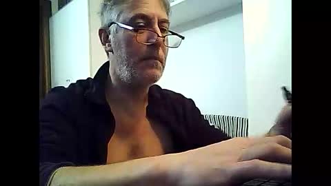 Willfire71 online show from January 2025 09:54:02 AM