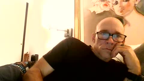 Snapshot of wingnutt765733498294 chatting on April 2026 05:45:02 AM wingnutt765733498294 online show from April 2026 05:45:02 AM