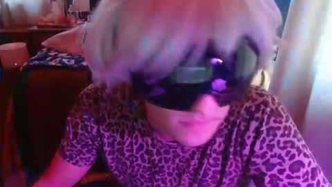 Snapshot of wolfgamer44 chatting on November 2025 09:59:01 PM wolfgamer44 online show from November 2025 09:59:01 PM