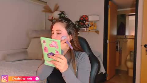   online show from April 2026 02:25:02 AM