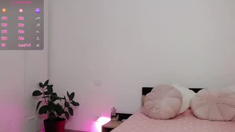 Amalia online show from October 2025 05:00:01 PM