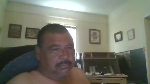 woperator12 online show from April 2026 07:00:02 PM