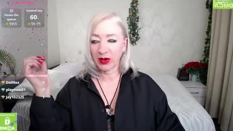 wow_co online show from April 2026 07:58:02 PM