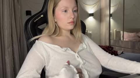 eva online show from January 2025 03:49:02 PM