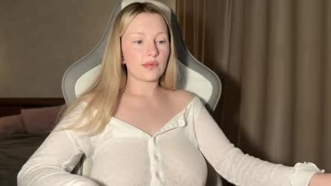 eva online show from October 2025 05:46:01 PM