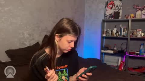 Philipp and Este online show from August 2026 02:21:01 AM