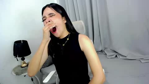 Snapshot of xairah_doux chatting on April 2026 03:02:01 AM xairah_doux online show from April 2026 03:02:01 AM