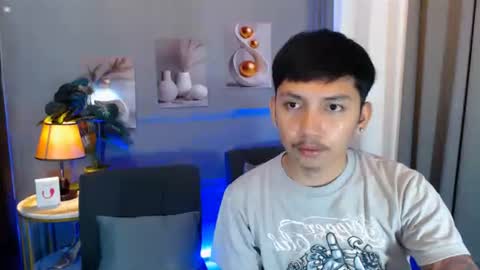 Charlie online show from April 2026 02:11:02 AM