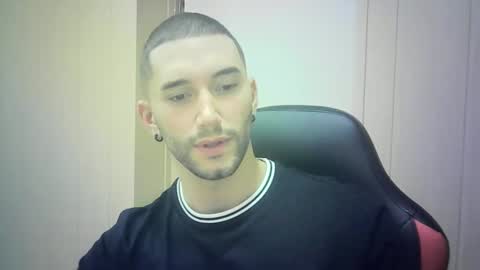 Snapshot of xdimonix chatting on December 2024 06:20:02 PM dimoni online show from December 2024 06:20:02 PM