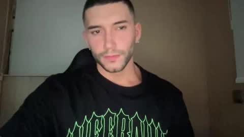 Snapshot of xdimonix chatting on January 2025 04:03:01 PM dimoni online show from January 2025 04:03:01 PM