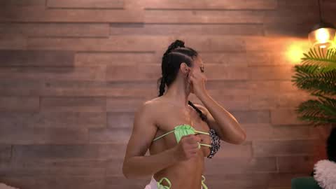 Xena online show from April 2026 04:56:01 AM