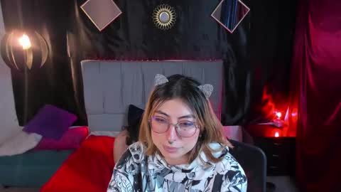 xialee and Lio online show from January 2025 08:14:01 AM